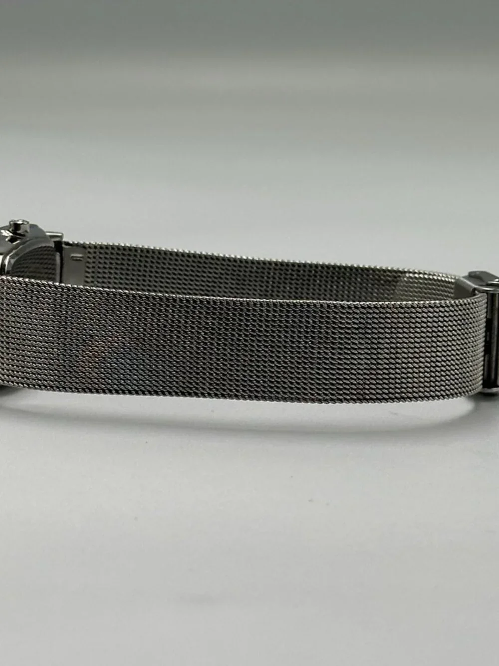 3/$30 Grenen Watch Women Silver Tone Black Dial Date Window New Battery 8.5 Inch
